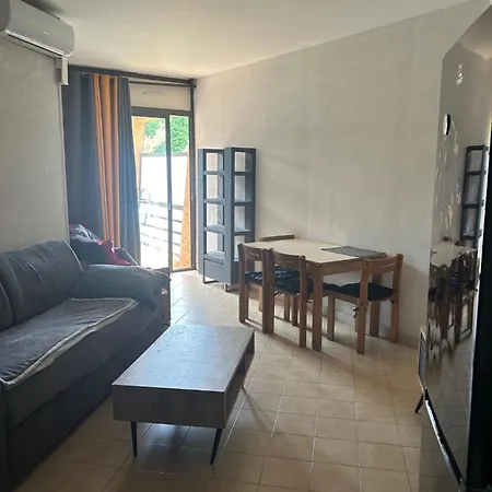 Meublé Bord De Apartamento